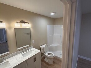 5743 Misty Hill Ln in Evansville, IN - Building Photo - Building Photo