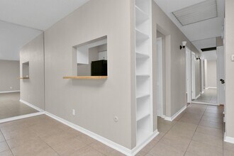 6401 Skyline Dr in Houston, TX - Building Photo - Building Photo