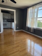 18 Mott St in Fall River, MA - Building Photo - Building Photo