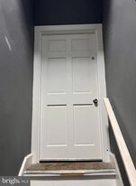 27 N Hanover St in Pottstown, PA - Building Photo