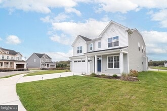 23525 East Dr in Frankford, DE - Foto de edificio - Building Photo
