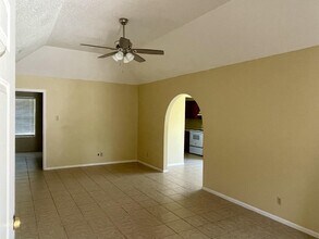 8685 Northridge Loop in Laredo, TX - Building Photo - Building Photo
