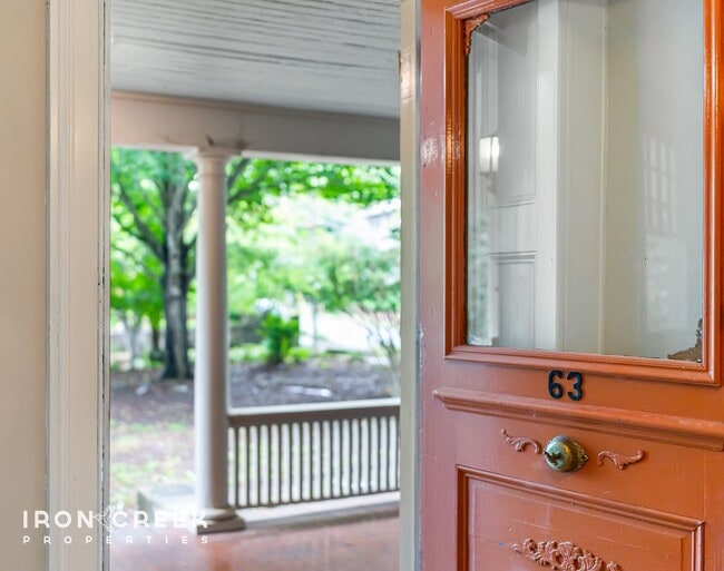 63 Cumberland Ave in Asheville, NC - Building Photo - Building Photo