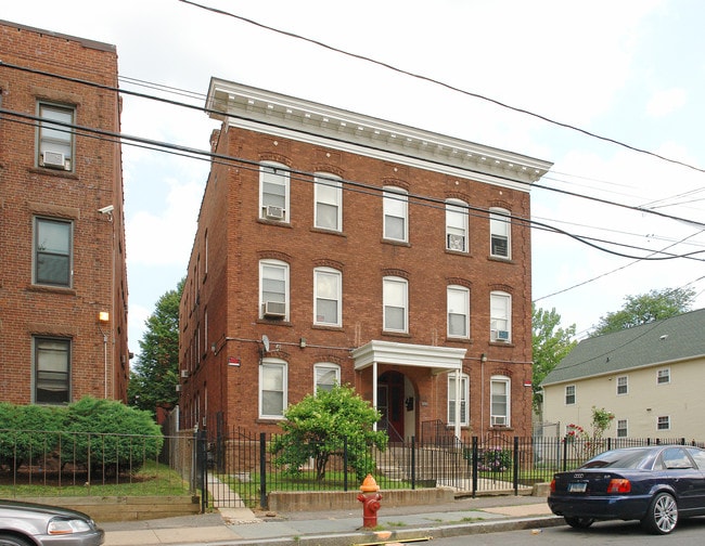 162 Lawrence St in Hartford, CT - Building Photo - Building Photo