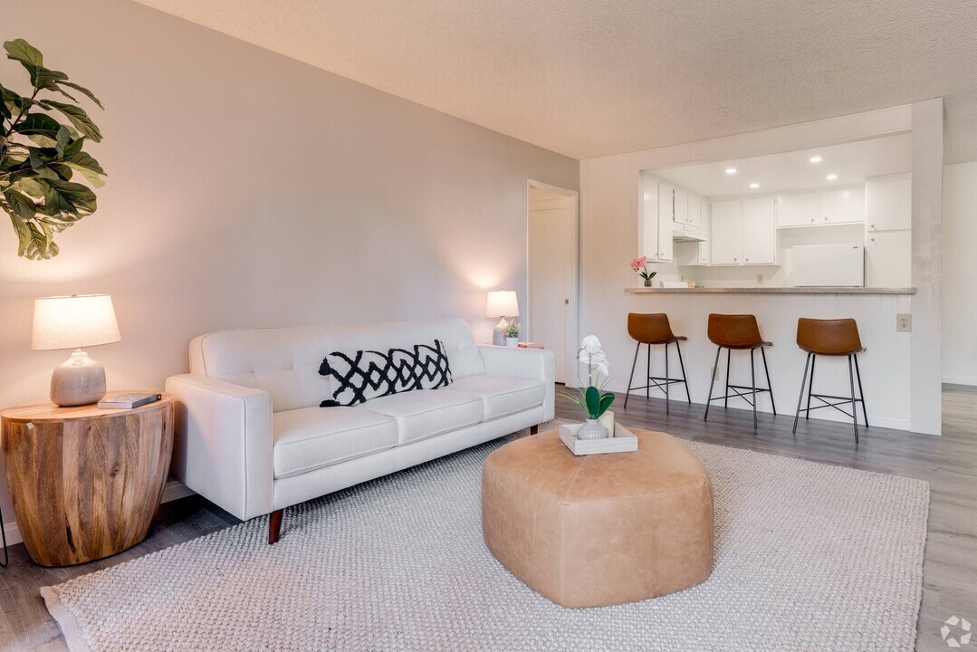Alosta Place in Azusa, CA - Building Photo