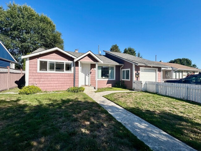 9236 31st Ave SW in Seattle, WA - Building Photo - Building Photo