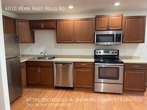 4010 Renn Hart Hills in Loves Park, IL - Building Photo - Building Photo