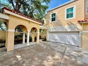 505 S Tampania Ave in Tampa, FL - Building Photo - Building Photo