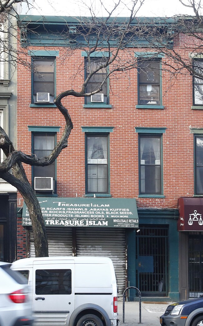560 Atlantic Ave in Brooklyn, NY - Foto de edificio - Building Photo