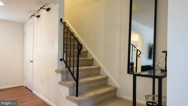 16031 Dorset Rd in Laurel, MD - Foto de edificio - Building Photo