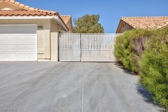 1959 Racine Dr in Las Vegas, NV - Building Photo - Building Photo