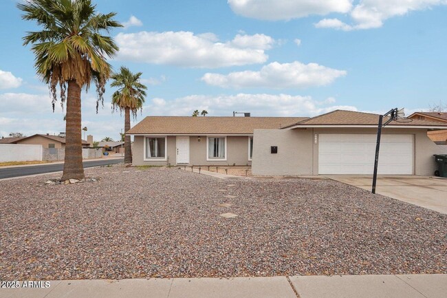 property at 3701 W Evans Dr