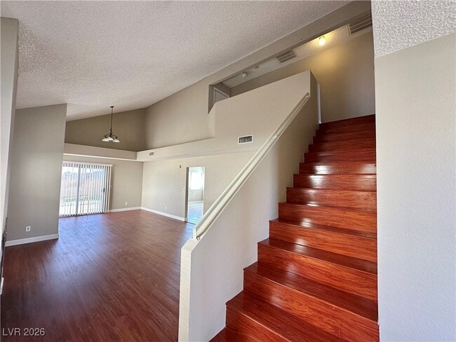 120 Clifton Heights Dr in Las Vegas, NV - Building Photo - Building Photo