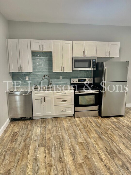 2217 Nissen Ave in Winston-Salem, NC - Building Photo