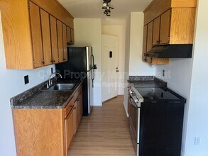5312 Ridgeview Cir in El Sobrante, CA - Building Photo - Building Photo