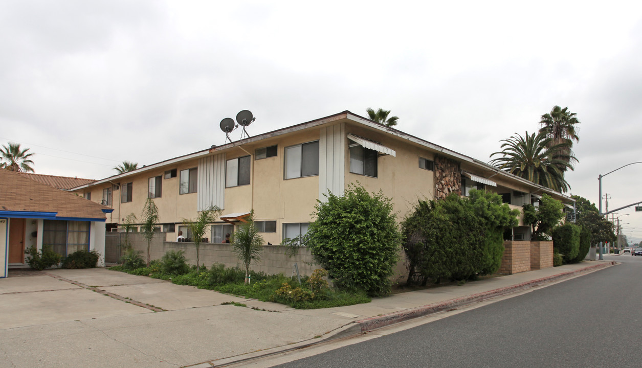 Sunset West in Arcadia, CA - Building Photo