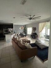 3884 Hammock Bluff Dr in Jacksonville, FL - Building Photo - Building Photo