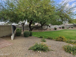 3425 E Wayland Dr in Phoenix, AZ - Building Photo - Building Photo