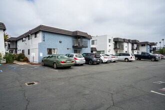 Terre at Bostonia in El Cajon, CA - Foto de edificio - Building Photo