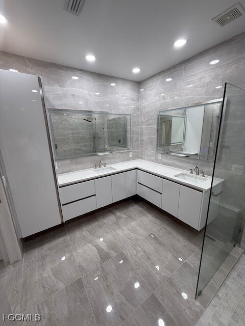 12505 Stone Valley Loop in Ft. Myers, FL - Building Photo - Building Photo