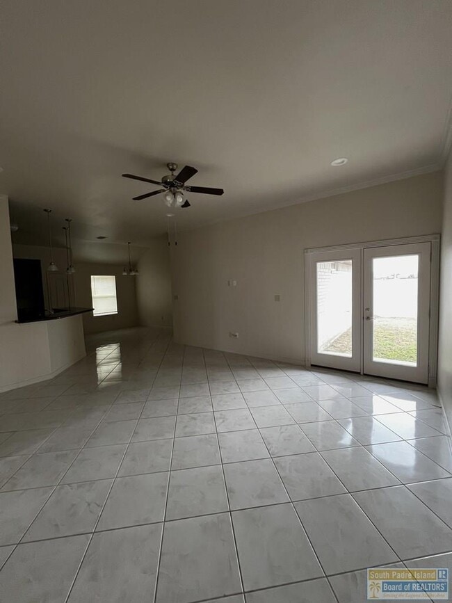 4925 Ruidoso Pl in Brownsville, TX - Foto de edificio - Building Photo