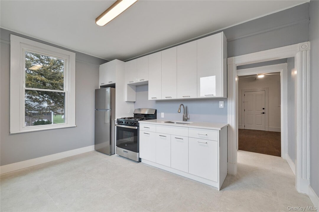 1 Elizabeth Pl in Nyack, NY - Foto de edificio