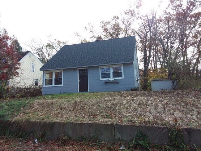 58 Pennywood Ln in Willimantic, CT - Foto de edificio - Building Photo