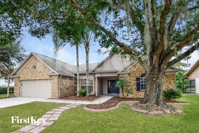 2612 Crestfield Dr in Valrico, FL - Building Photo - Building Photo