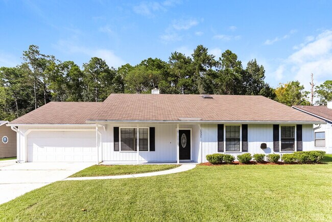 property at 1331 Bee St N