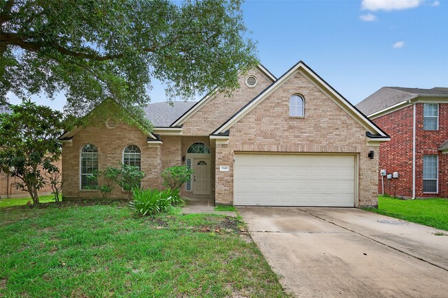 property at 15411 Redbud Dale Ct