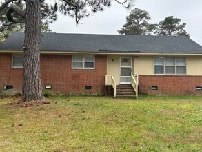 1145 Delphia Dr in Rocky Mount, NC - Building Photo - Building Photo