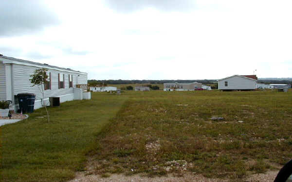 Horseshoe Village in Liberty Hill, TX - Building Photo