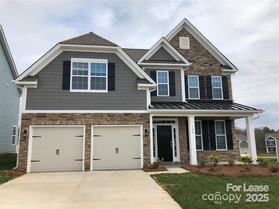 128 Carolina Ash Ln in Mooresville, NC - Building Photo