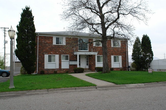 3100 Fairway Ln in Lansing, MI - Building Photo - Building Photo