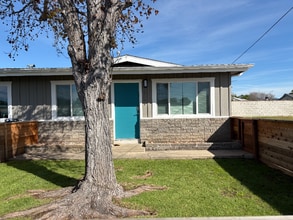 2721 Drew Ln in Lemon Grove, CA - Building Photo - Building Photo