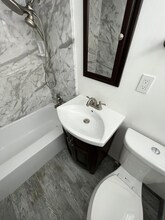 375 Bonair St-Unit -7 in San Diego, CA - Building Photo - Building Photo
