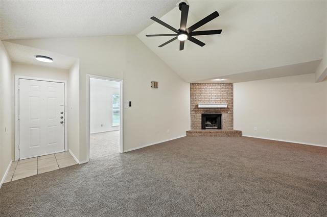 512 Guerin Dr in Arlington, TX - Building Photo - Building Photo