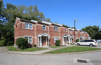 Scioto Townhomes in Columbus, OH - Building Photo - Building Photo