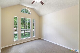 707 Indiana St in San Marcos, TX - Building Photo - Building Photo