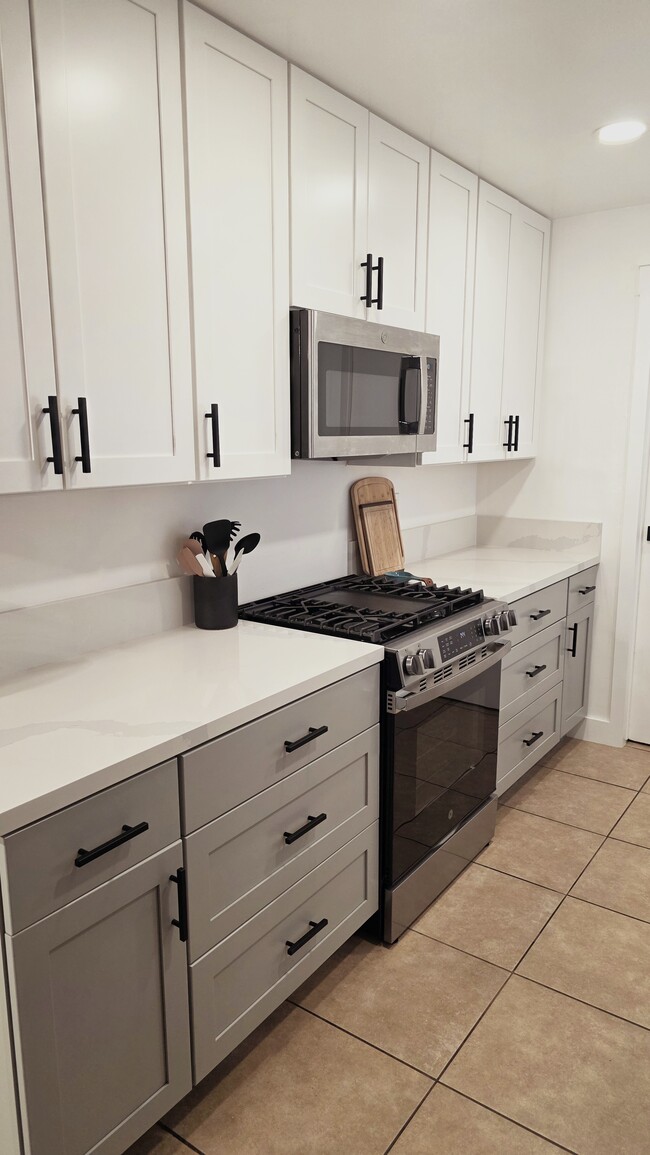 property at 4122 Lewis St