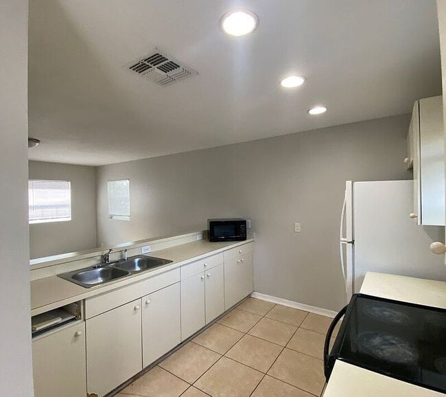 property at 7512 E 21st Ave