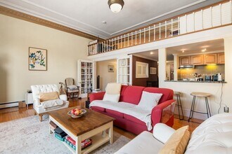 64 Commonwealth Ave in Boston, MA - Building Photo - Building Photo