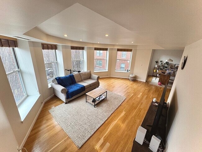 property at 25 Marion St