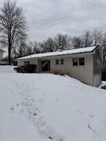 35 Top O Hill Rd in Wappingers Falls, NY - Building Photo