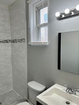 2029 S Frazier St, Unit unit 1 in Philadelphia, PA - Building Photo