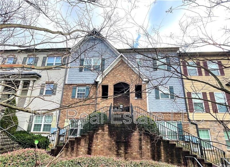 2136 Havenwood Trail in Atlanta, GA - Building Photo