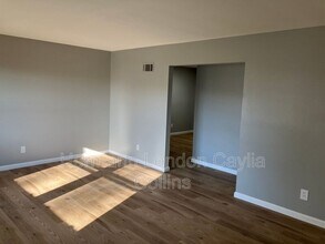 11016 Saginaw Dr in St. Louis, MO - Building Photo - Building Photo