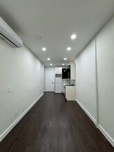 60 Jordan Ave, Unit 1R in Jersey City, NJ - Foto de edificio - Building Photo