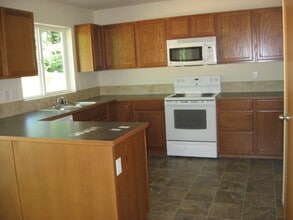4817 S 251st Ct in Kent, WA - Building Photo - Building Photo