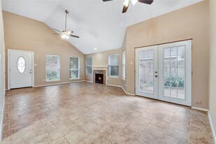 17018 Dusty Mill Dr W in Sugar Land, TX - Building Photo